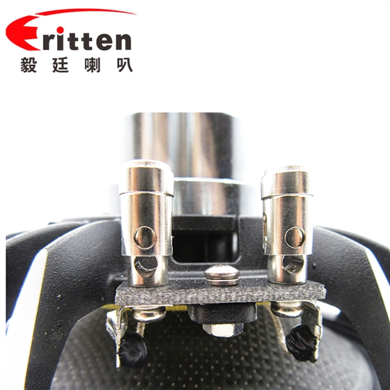 6.5寸碳纖盆/橡膠邊環(huán)繞中低音60w汽車音響喇叭 6.5寸碳纖盆/橡膠邊環(huán)繞中低音60w汽車音響喇叭